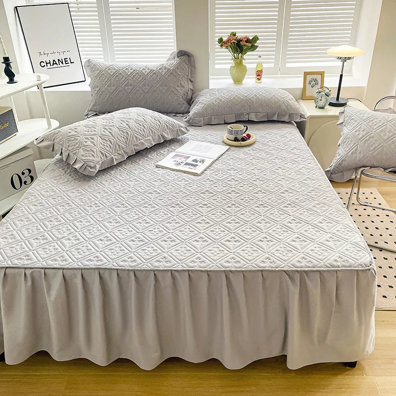 Hot Sales Summer Bedding Sets Double Bed Soft Latex Mat Princess Style Fitted Sheet Bed Skirts