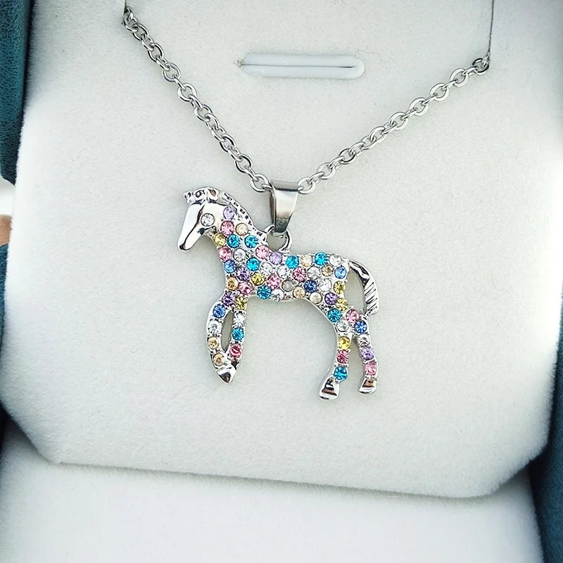 Diamond Inlaid Rainbow Pony Pendant Necklace Fashion Personality Colorful Diamond Necklace