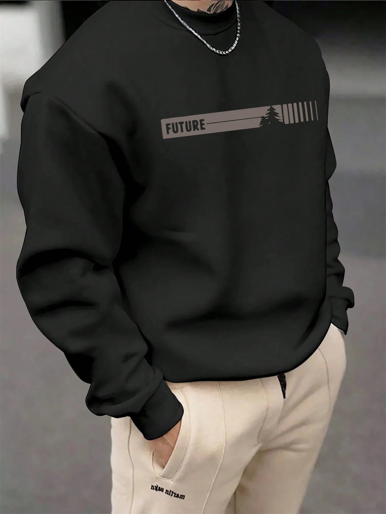 Men's autumn and winter fashionable casual loose futune long sleeved round neck sweatshirt