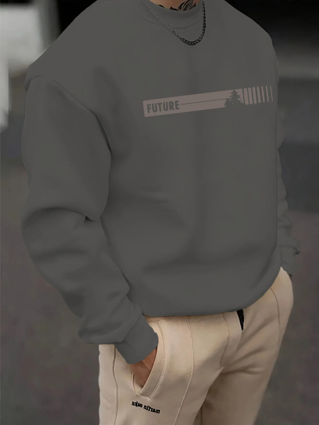 Men's autumn and winter fashionable casual loose futune long sleeved round neck sweatshirt